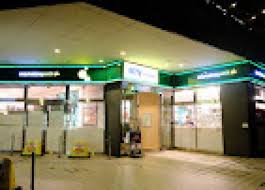 スーパー　マルエツプチ汐留シオサイト店（スーパー）まで111m