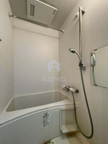 バス・シャワールーム　同マンション別部屋参考写真