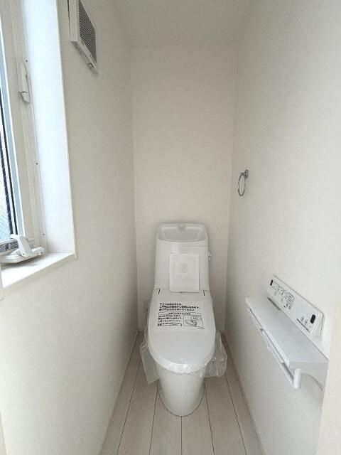 トイレ　ゆったりとした空間のトイレです
