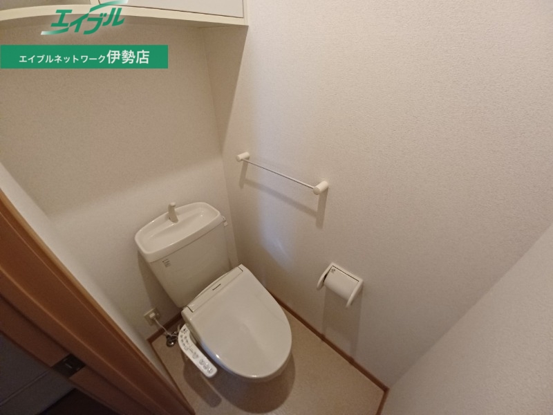 トイレ　同型画像参考