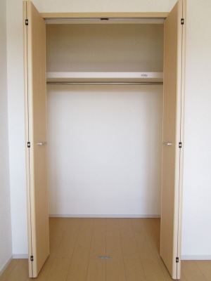 収納　洋室クローゼット