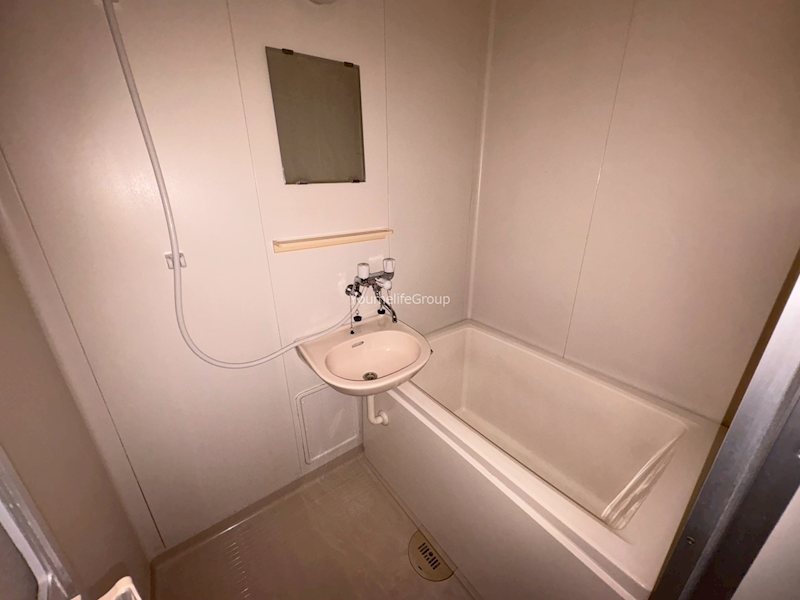 バス・シャワールーム　※別部屋参考写真※
