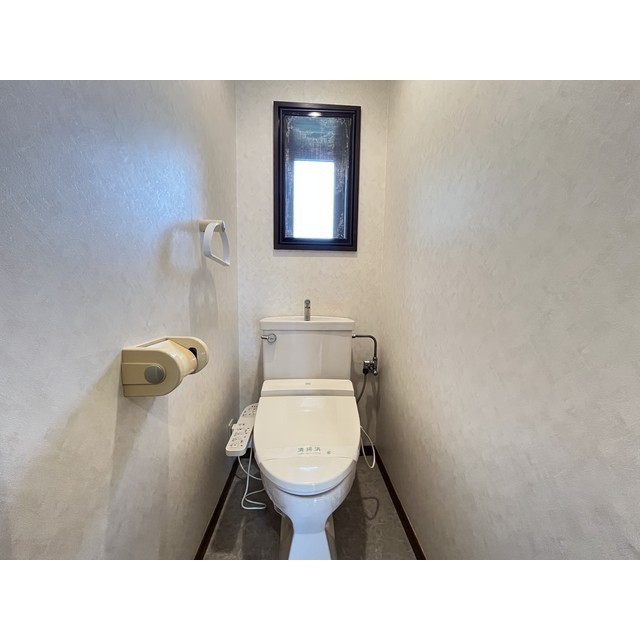 バードランドヒルのトイレ写真