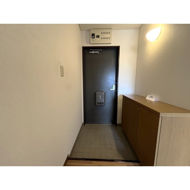 バードランドヒルの玄関写真