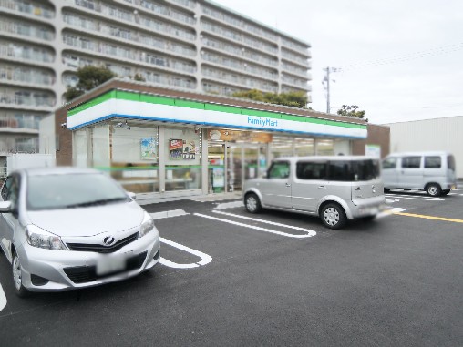 コンビニ　ファミリーマート 北久宝寺一丁目店（コンビニ）まで423m