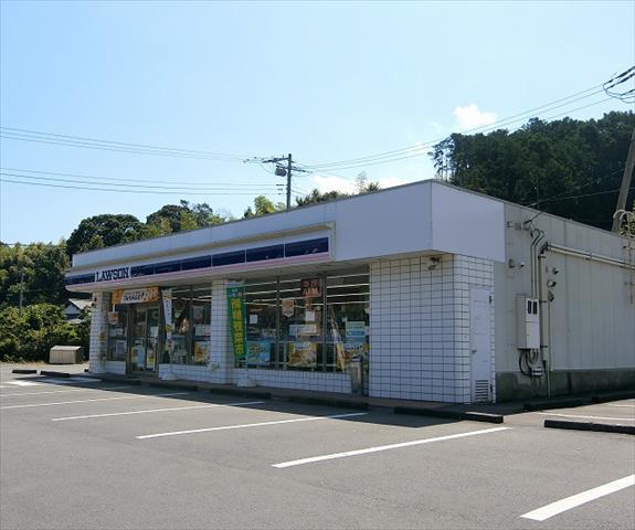 コンビニ　ローソン伊豆長岡店（コンビニ）まで772m