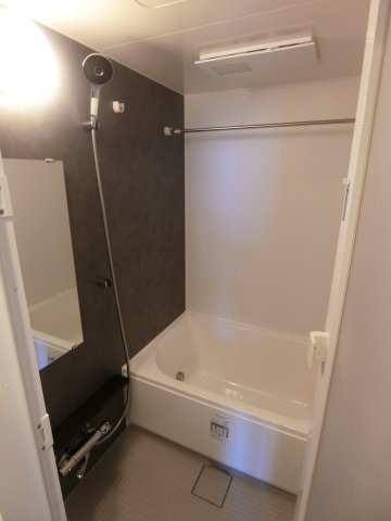 バス・シャワールーム　他のお部屋の参考写真となります。
