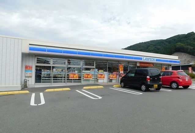 コンビニ　ローソン（コンビニ）まで450m