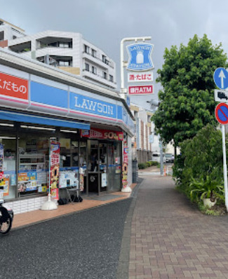 コンビニ　ローソン 大井三丁目店（コンビニ）まで612m