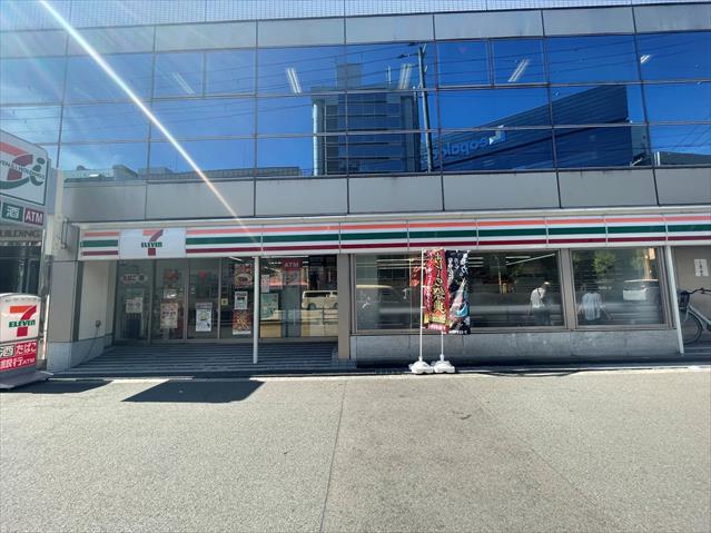 コンビニ　セブン－イレブン大阪天神橋６丁目店（コンビニ）まで312m