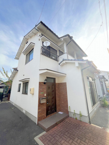 建物外観　内装写真は別号室です