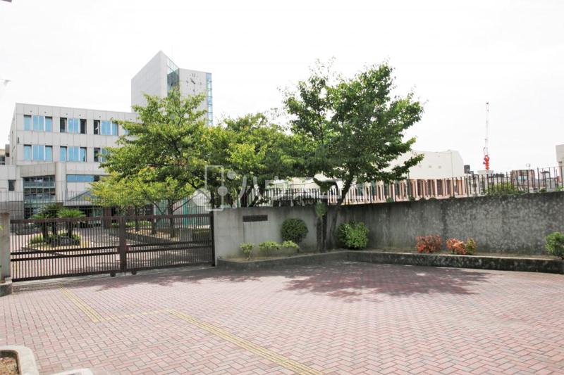 中学校　難波中学校（中学校）まで265m