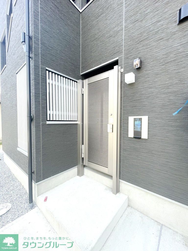 エントランス　庭