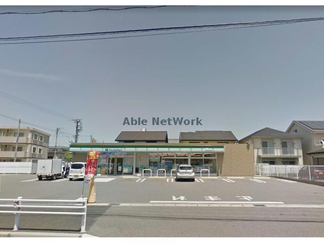 コンビニ　ファミリーマート刈谷半城土西店（コンビニ）まで196m