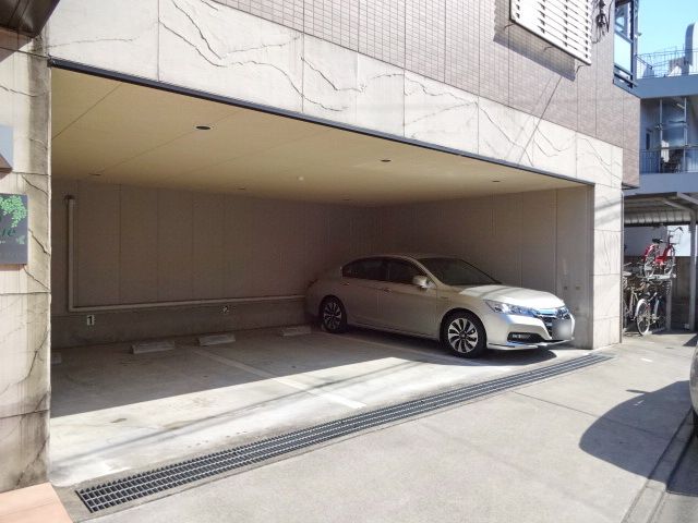 駐車場　★敷地内駐車場★