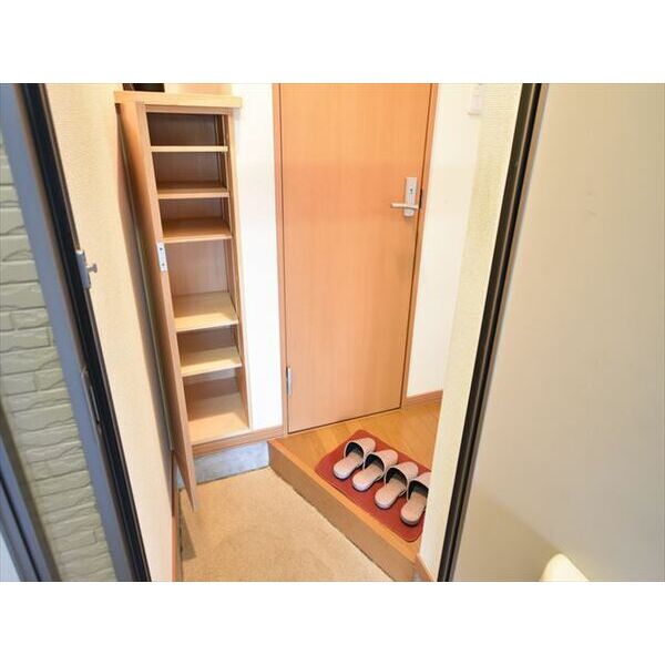 ドルチェIの玄関写真