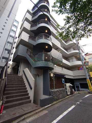 建物外観　モンセラート四谷