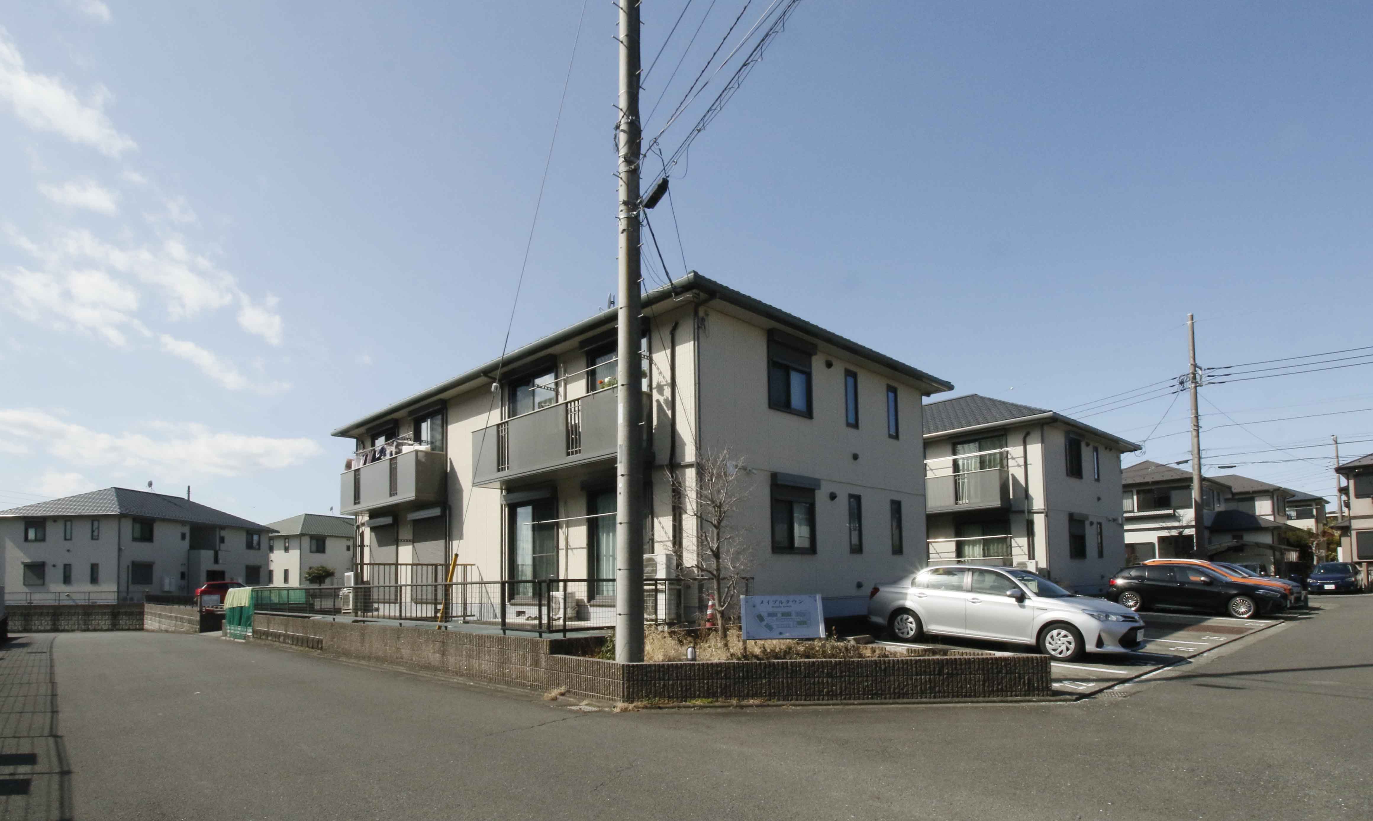 メイプルタウン六番館