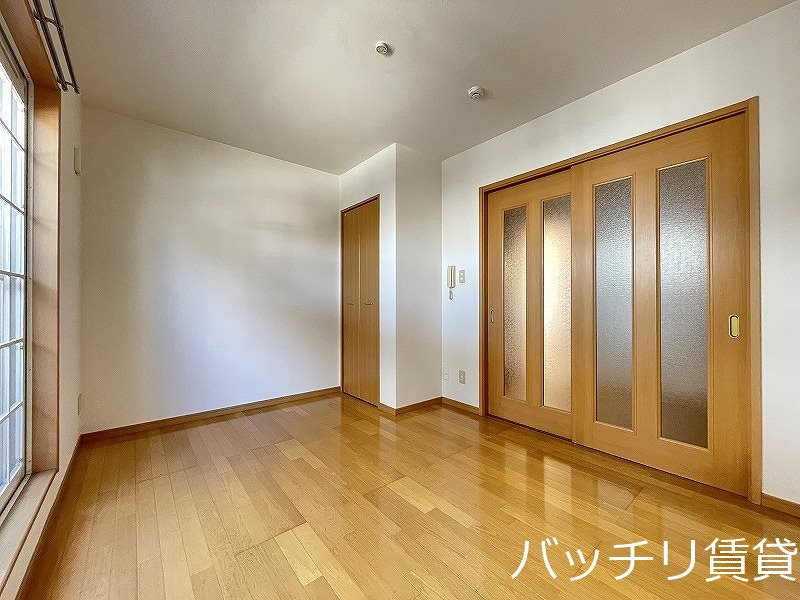 居室・リビング　同型イメージの為、現状を優先致します。