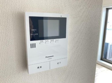 セキュリティ　モニター付きインターホン。