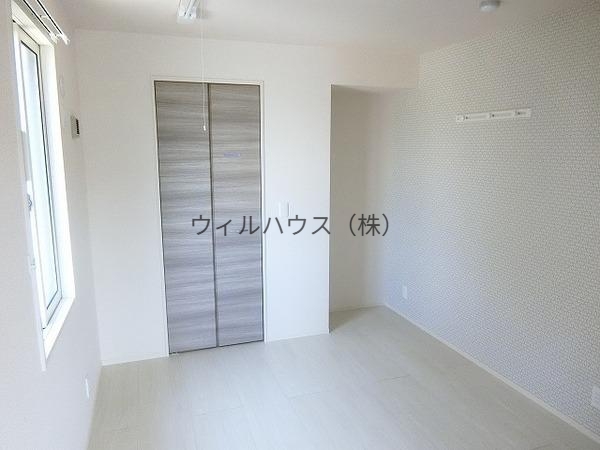 その他部屋・スペース　明るい洋室！