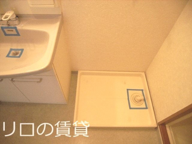 洗面設備　洗濯機置場