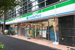 コンビニ　ファミリーマート 杉並桃井店（コンビニ）まで270m