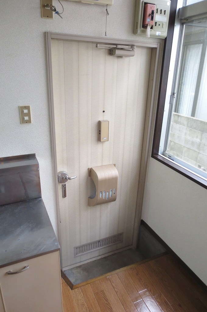 尾上コーポの玄関写真