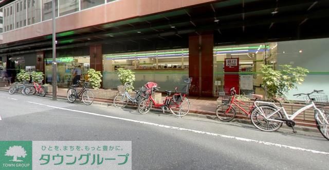 コンビニ　ファミリーマート銀座六丁目店（コンビニ）まで265m