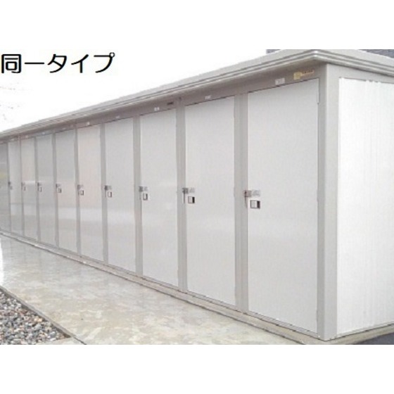 ヒカルサ高岡野村サウス2号棟の外観写真