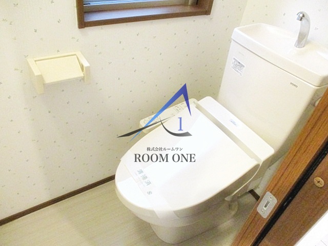 ロイヤルレジデンスのトイレ写真