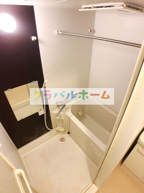 阪急京都線 十三駅 徒歩6分 11階建 築12年の風呂写真