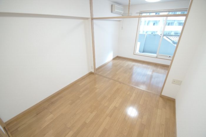 エステートモア・平尾センティモの居間写真