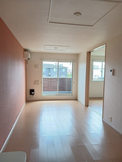 クラベール参番館の居間写真