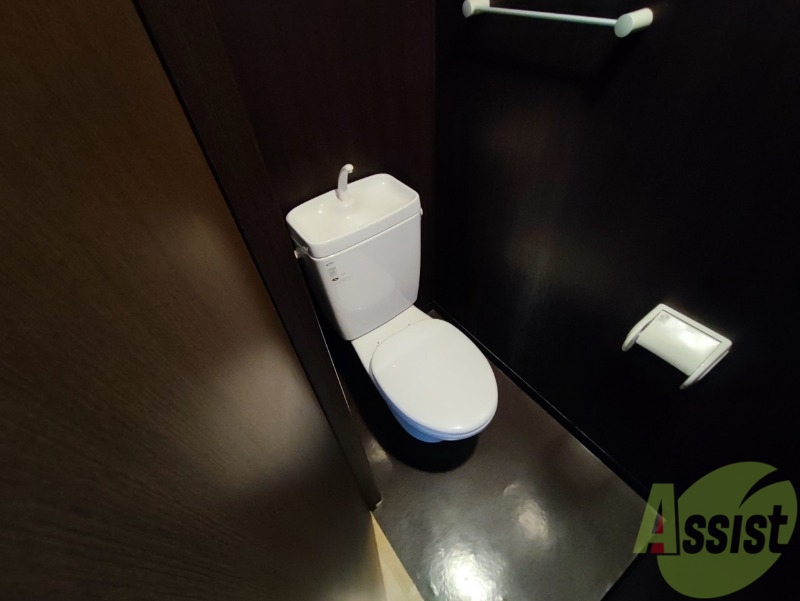 トイレ　トイレです。ウォシュレット付を探している方、おすすめです。