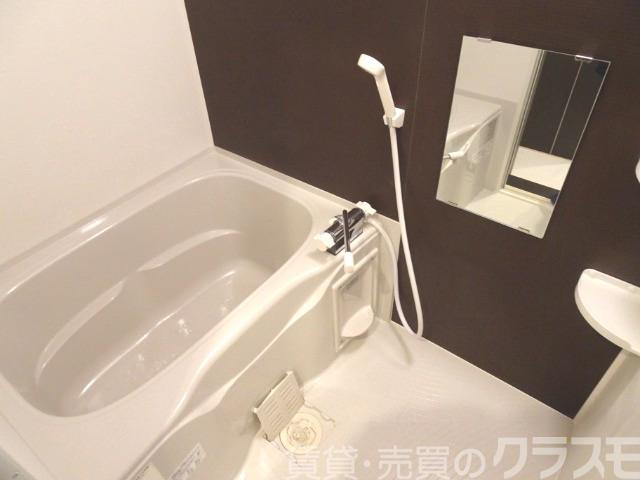 バス・シャワールーム　浴室乾燥機付きバス♪