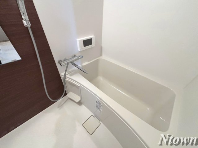 バス・シャワールーム　お風呂で日々の疲れを落としましょう