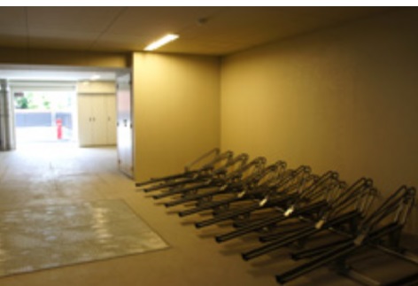 その他　駐輪場、バイク置場