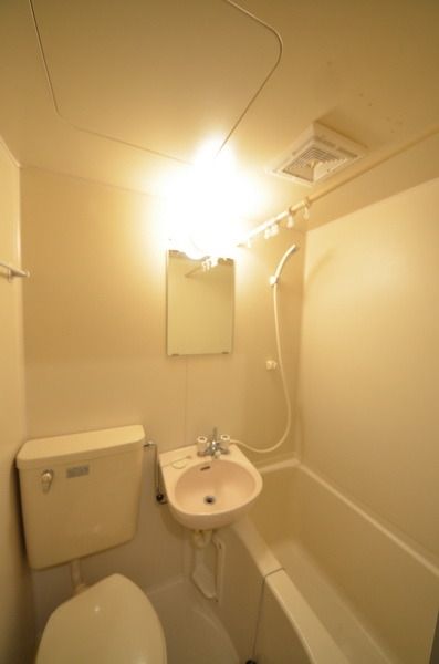 バス・シャワールーム　室内・室内設備