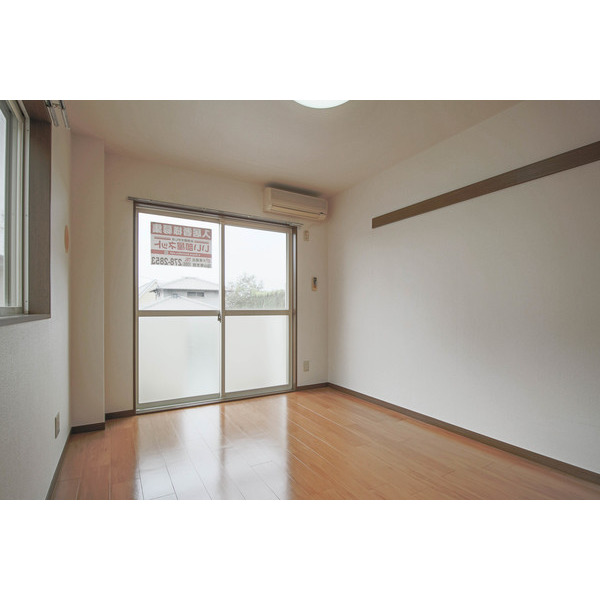 その他　同じ建物の別のお部屋