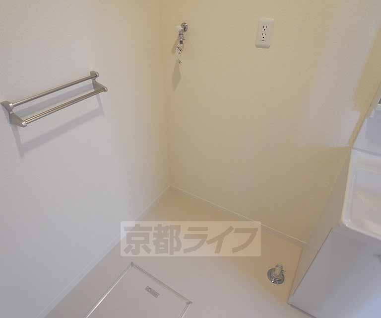 【木津川市木津のマンションのその他設備】