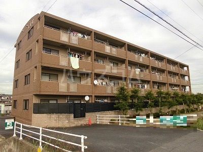 【Ｋ・Ｒ・Ｔの建物外観】