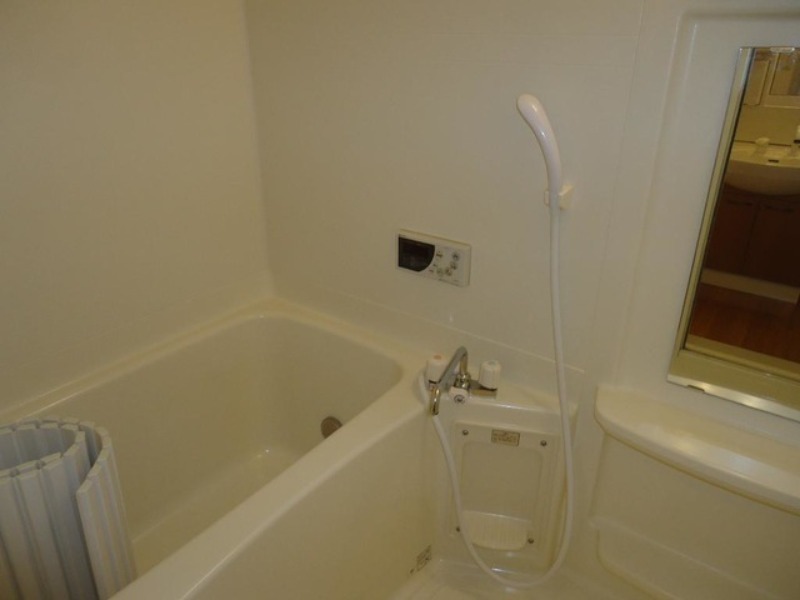 バス・シャワールーム　図面と現状に相違がある場合には現状を優先