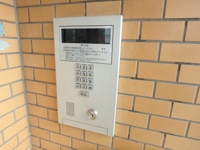 セキュリティ　オートロックつきです