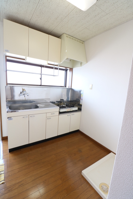 キッチン　※別室参考画像