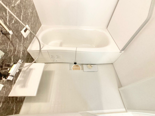バス・シャワールーム　浴室