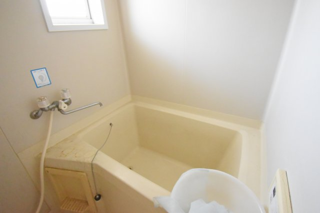 バス・シャワールーム　※別部屋参考画像です。