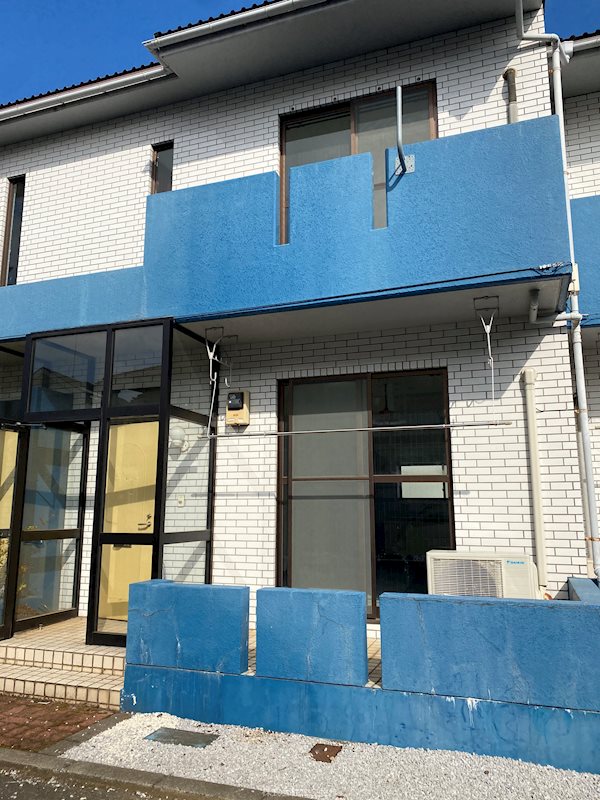 建物外観　人気のRC造のテラスハウスです☆