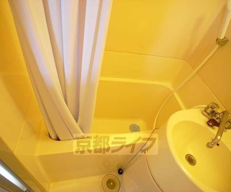 バス・シャワールーム　浴室です。