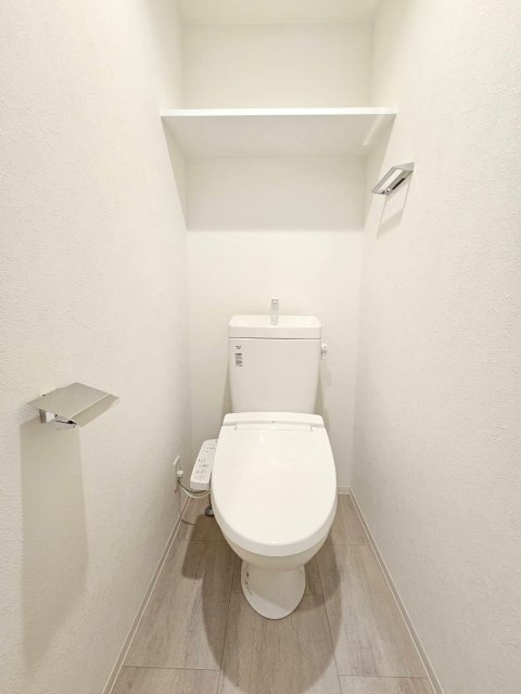 トイレ　別室の参考写真です。※現況優先